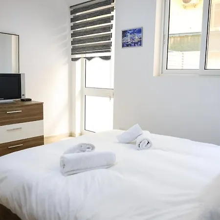 Apartamento Lovely 3br With Beautiful Views, Marsalforn Gozo By 360 Estates *